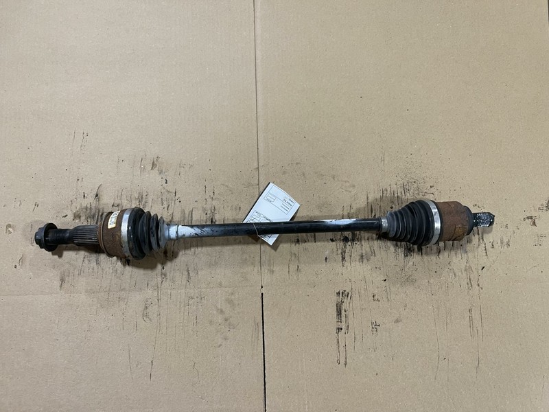 19-20 CADILLAC XT5 REAR LEFT DRIVER SIDE CV AXLE SHAFT OEM