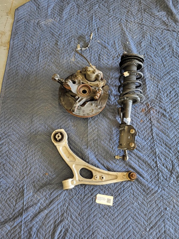 Used Oem Lincoln Left Driver Front Suspension Knee 2020-2025 Corsair 2.0L AWD