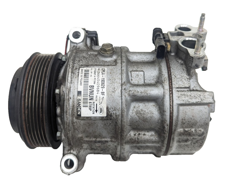 17-19 Jaguar XE AC A/C Air Conditioning Compressor CPLA19D629BF OEM
