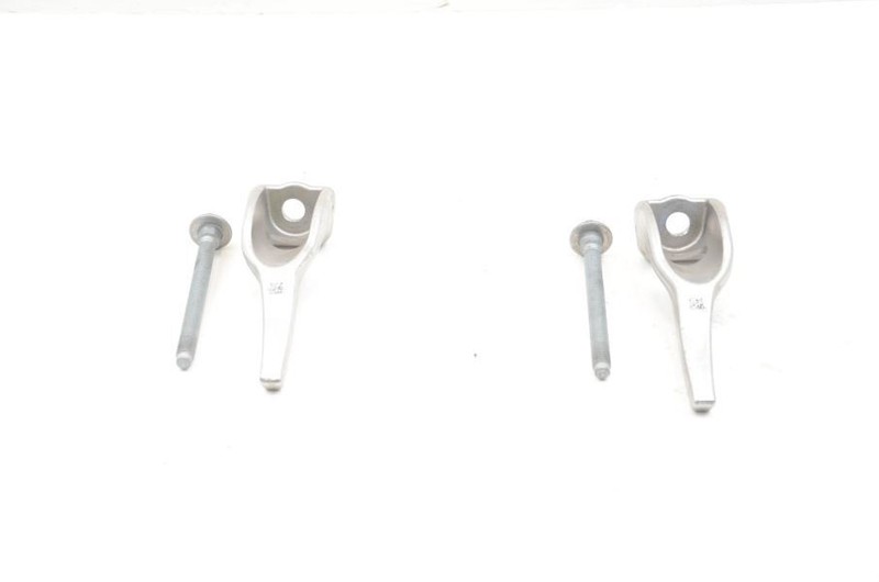2020-2024 Toyota Supra AT 2.0L Pair of Engine Mounts 6876993