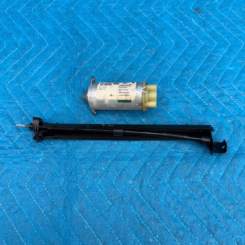 2010–2012 Range Rover L322 Driver Seat Adjustment Motor FL OEM HFB500290