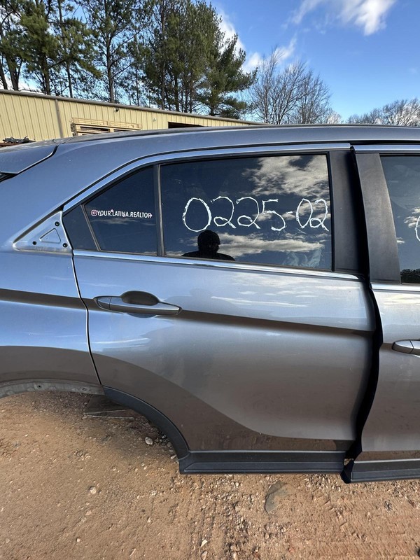 2018-2020 MITSUBISHI ECLIPSE CROSS REAR RIGHT SIDE DOOR PANEL GRAY W/ GLASS OEM