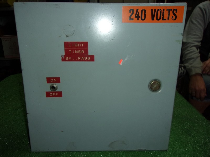 Metal Electrical Enclosure Cabinet box 12" x 12" x 4" *FREE SHIPPING*