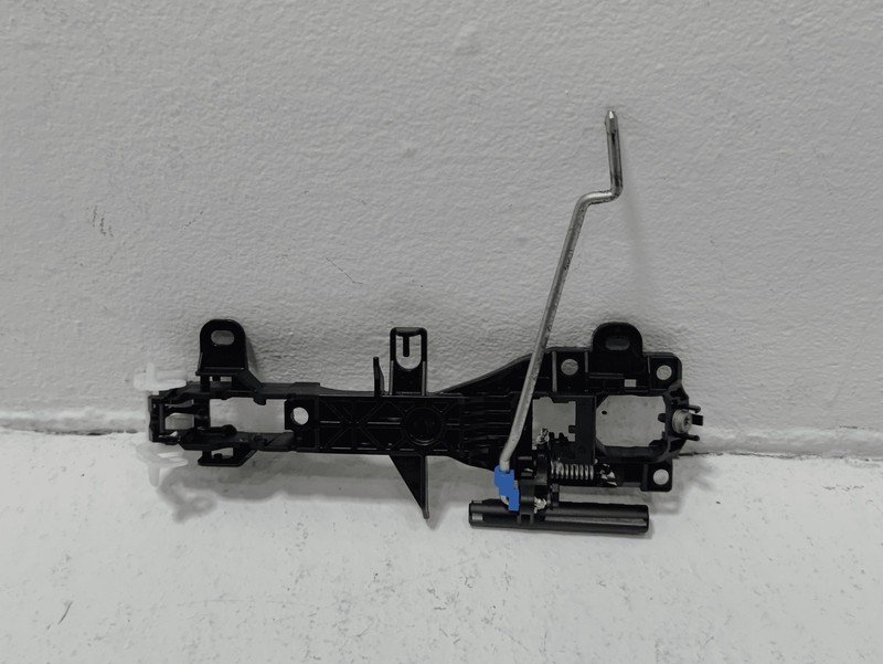 2018-2025 TOYOTA CAMRY FRONT DRIVER SIDE DOOR EXTERIOR HANDLE BASE BRACKET OEM