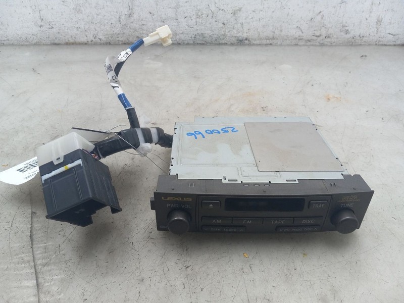 03 04 05 LEXUS GX470 RADIO RECEIVER WITH NAVIGATION P1745