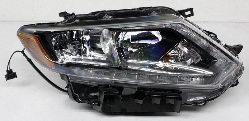 OEM Right Passenger Side Halogen Headlamp For Nissan Rogue 26010-4BA2A Tab Gone