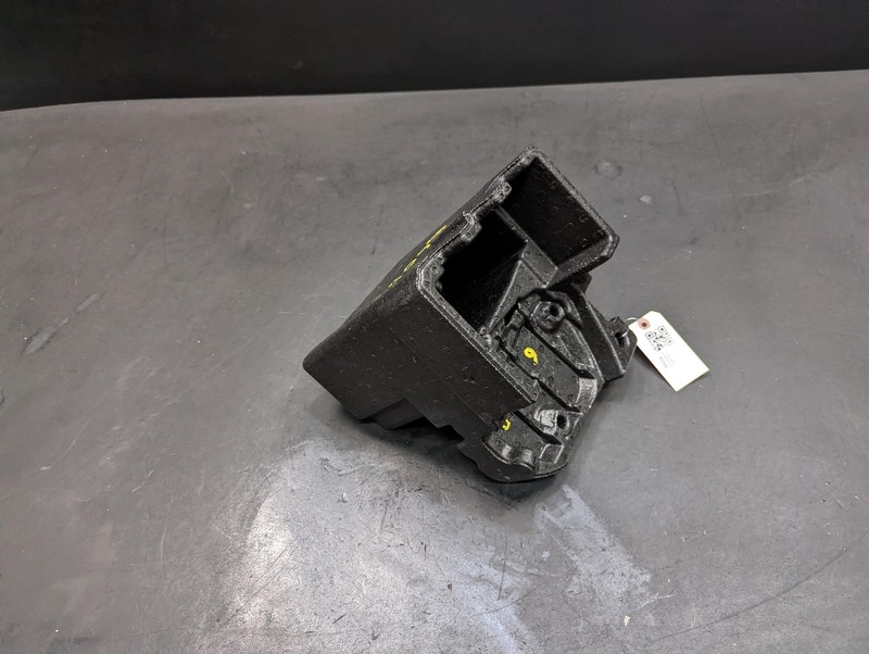 Rear Trunk Floor Left Storage Box 2018 BMW X6 51477381864 2015 2016 2017 2019