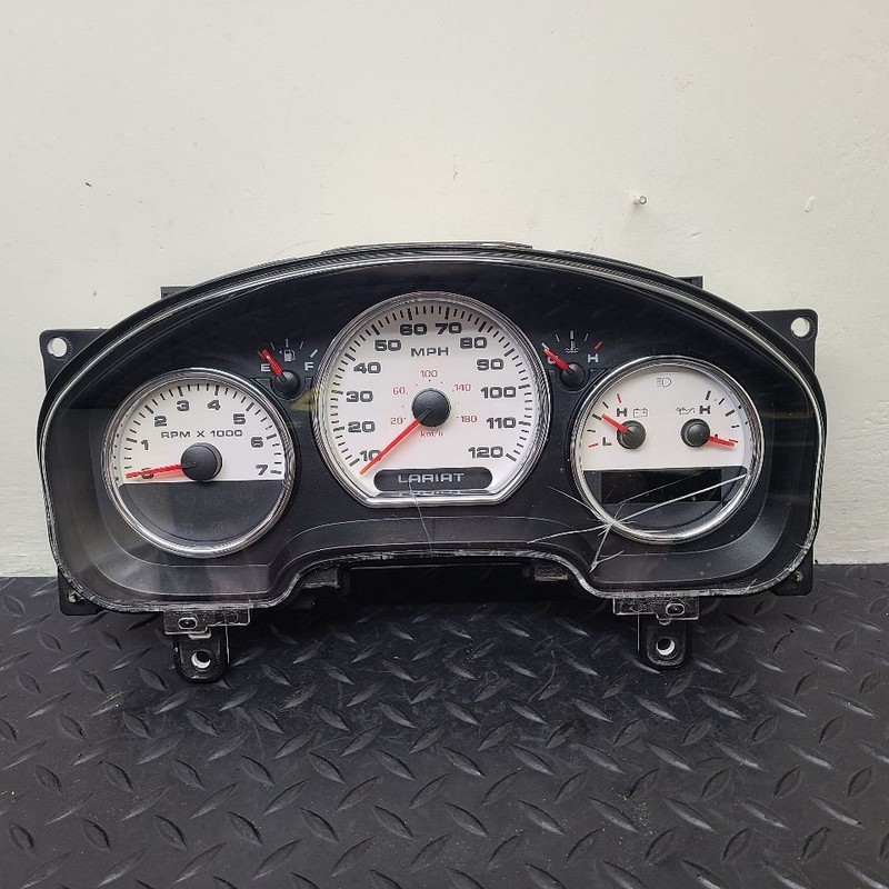 04-05 Ford F150 Lariat MPH Speedometer Instrument Cluster OEM 4L34-10849-EN