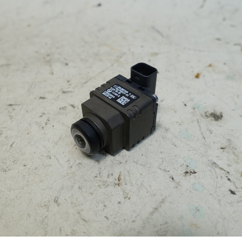 2017 BMW G30 5-Series Factory Reversing Backup Camera OEM