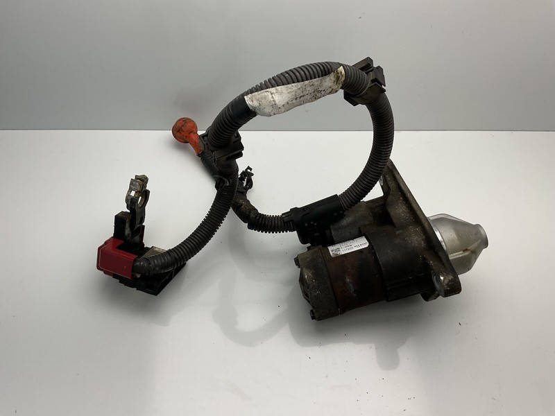 2011-2017 Nissan Juke Starter Motor 23300EN22B OEM GC161