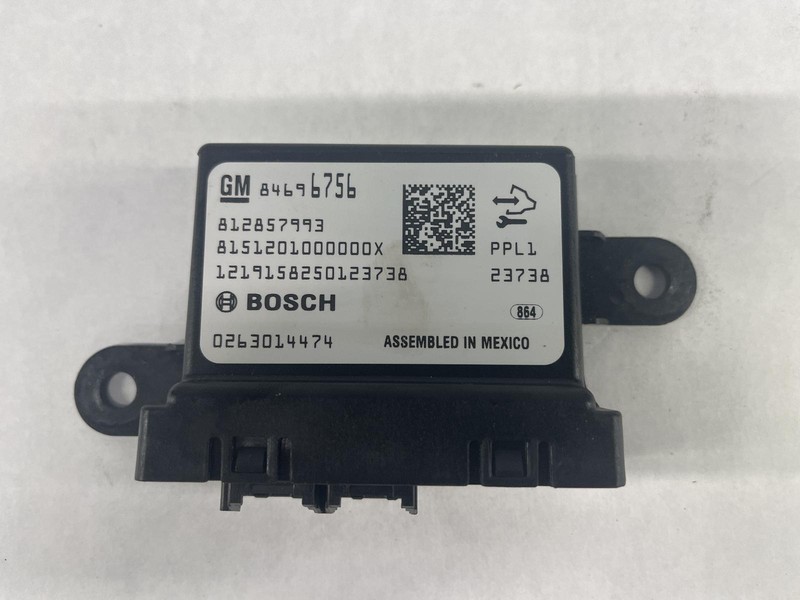 19-'23 CHEVROLET BLAZER parking Assist module OEM1 Year Wnty!