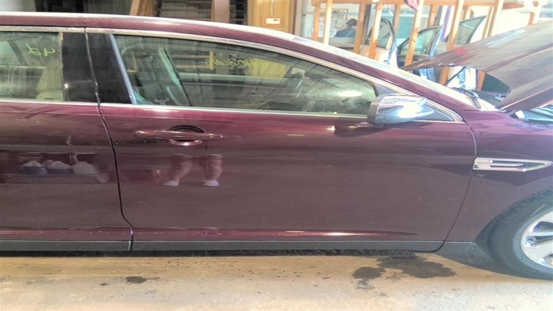 Passenger Front Door Electric Limited Fits 10-19 TAURUS 3528082