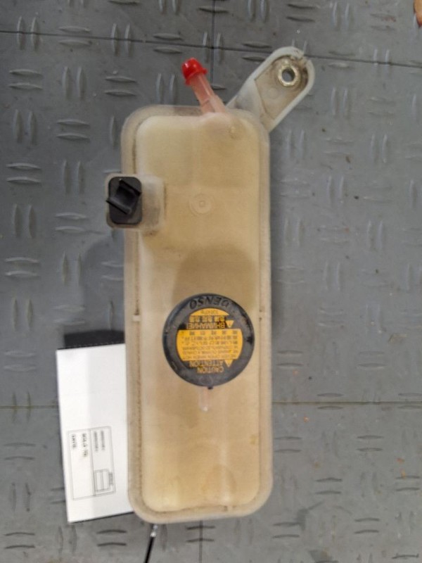 Coolant Reservoir Fits 06-18 RAV4 3367984