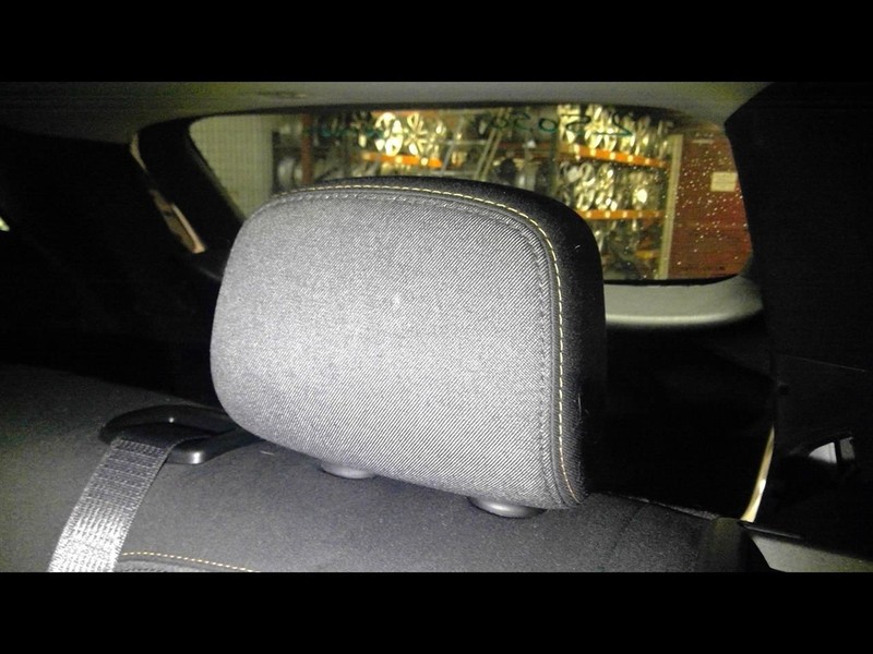EQUINOX 2019 2 Rear Headrests 1707167
