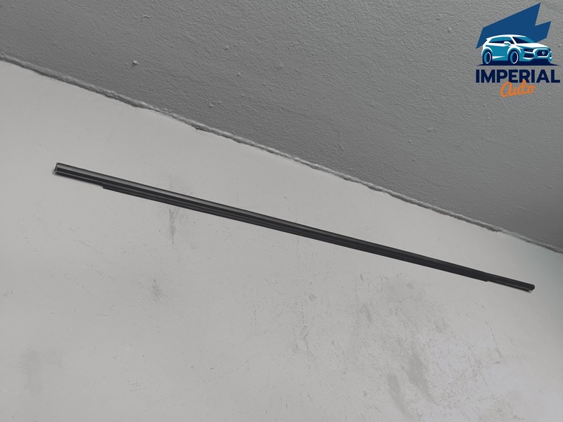 TOYOTA SIENNA REAR RIGHT PASSENGER SIDE DOOR WINDOW BELT MOLDING OEM 2011-2020