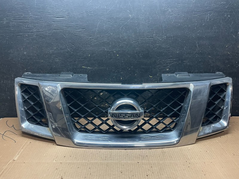 2008 to 2012 Nissan Pathfinder Front Upper Chrome Grill Grille OEM y1879 DG