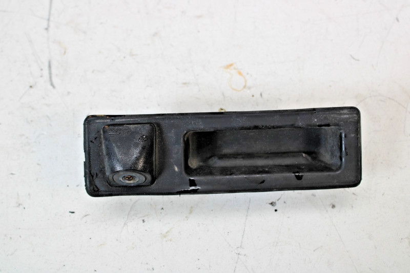 BMW F10 F22 F30 F31 F32 228I 328I 335I 535I Trunk Rear View Camera Switch T37