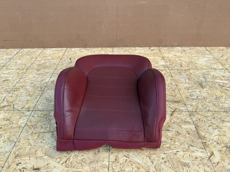 KIA STINGER GT2 18-20 OEM FRONT RIGHT PASSENGER UPPER SEAT SKIN LEATHER (RED)
