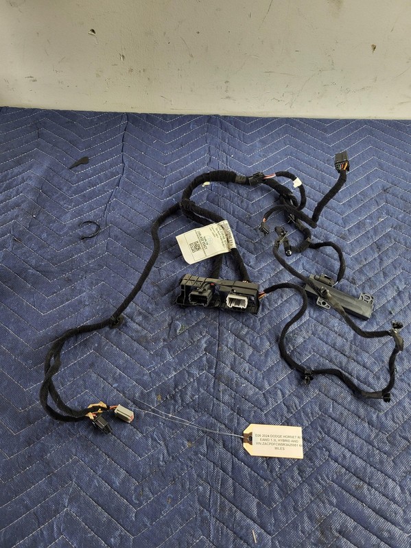 2024 Dodge Hornet Center Console Wiring Harness OEM 505736210