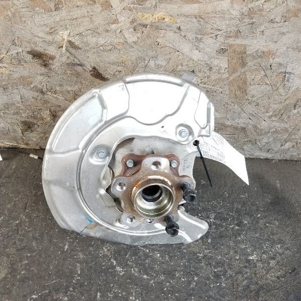 2018 BMW G11 740i 750i Left Rear Suspension Spindle Knuckle Hub 33306865661