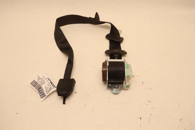 2014-2018 DODGE DURANGO REAR 2ND SECOND ROW RIGHT SIDE SEAT BELT BLACK OEM