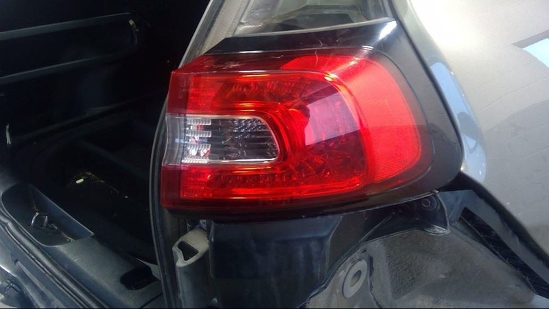 Passenger Tail Light Quarter Panel Mounted LED Fits 14-18 CHEROKEE 3429960