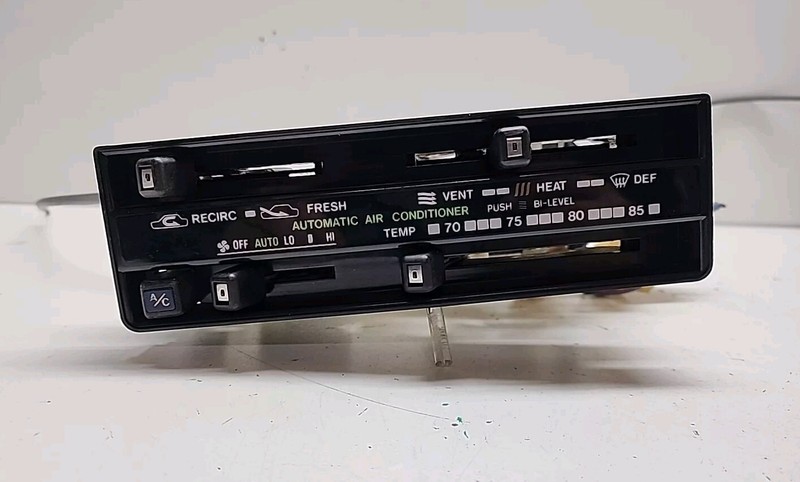 1981 1982 Toyota Cressida Temperature Climate Control A/C Heat Dash Heater OEM