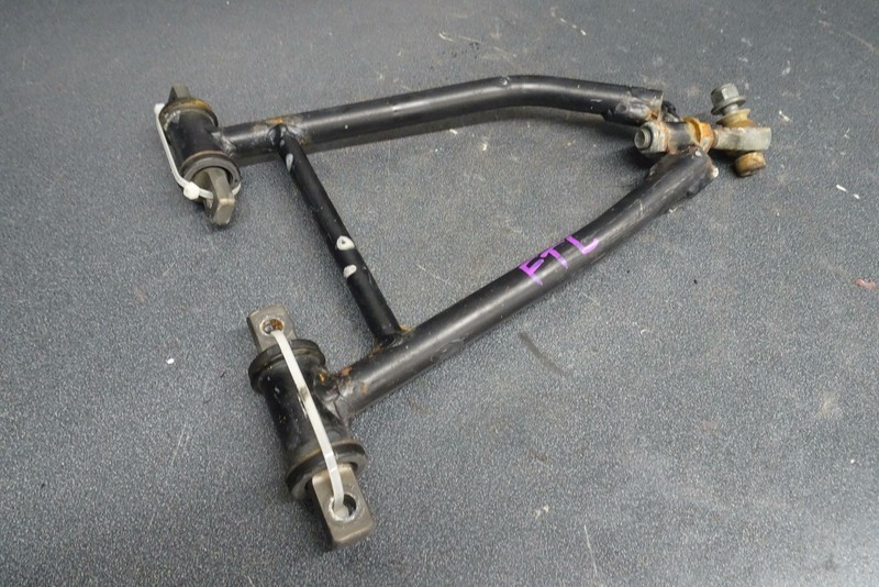 Polaris Pro Rmk 600 800 OEM Front Upper Right or Left Control A Arm2204297-458