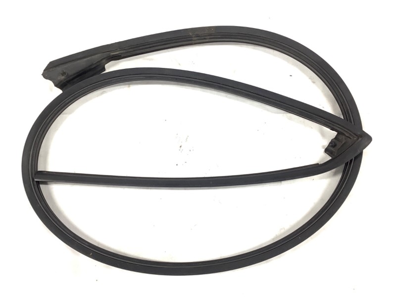 01-05 Civic Coupe 2Dr Left Door Sub-seal Weatherstrip Top Rubber Seal Gasket OEM