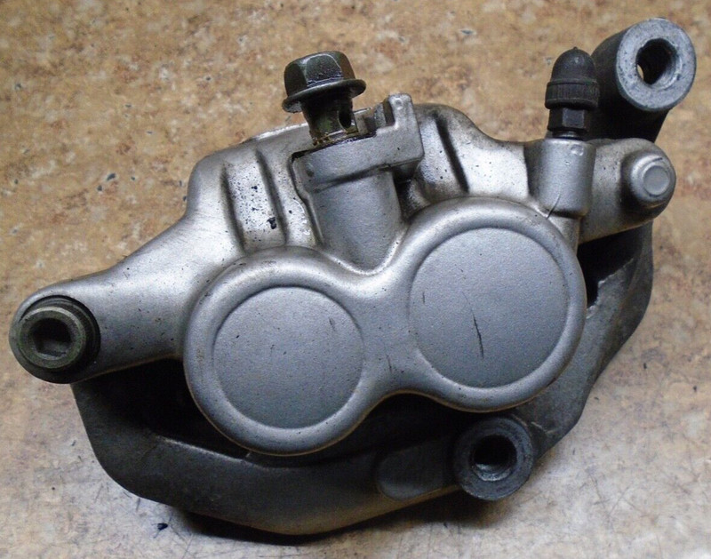2000 Yamaha XVS650 XVS 650 A V Star Front Disk Brake Caliper Vstar 2001 Classic