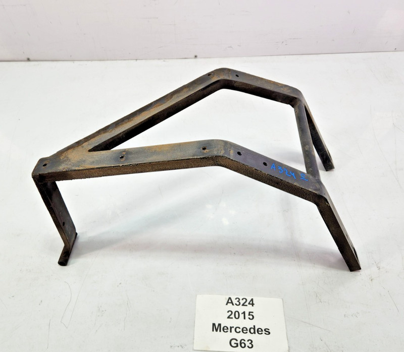 ✅ 06-18 OEM Mercedes W463 G550 G63 AMG Fuel Tank Mount Bracket