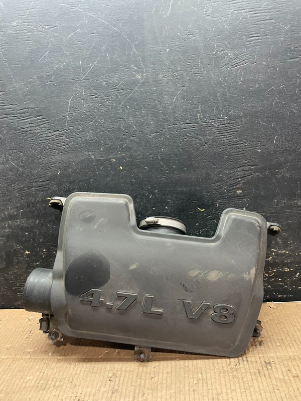 2008 2009 Jeep Commander 4.7L V8 Air Cleaner Filter Box OEM y6292 DG