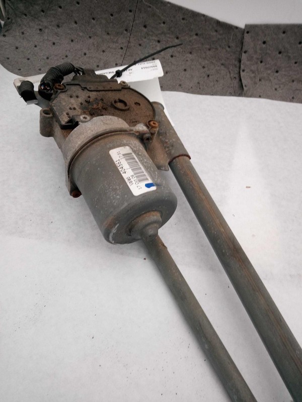 2009 Mitsubishi Galant Wiper Motor OEM MR971984 119k Miles Red