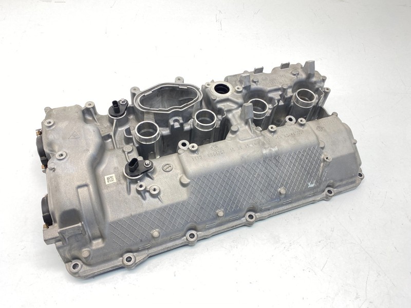 18-24 BMW F90 F92 M5 M8 S63 Engine Motor Cylinder Left Valve Cover Cyl 5-8 OEM✅