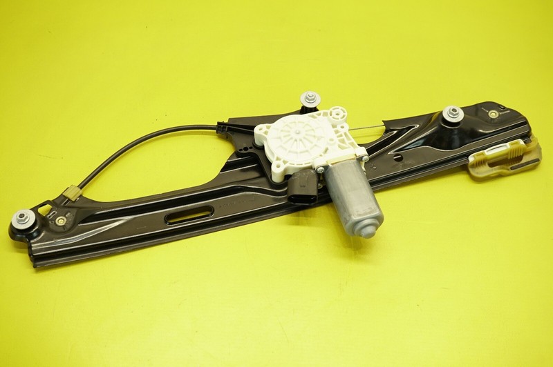π
2013-2019 OEM.BMW X3.REAR DRIVER SIDE DOOR WINDOW REGULATOR W/ MOTOR7322747