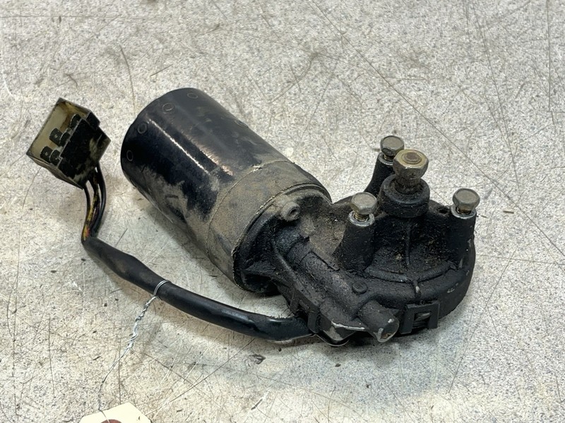 04-06 Mercedes Dodge Sprinter T1N Wiper Motor Bosch 0390241345 12v