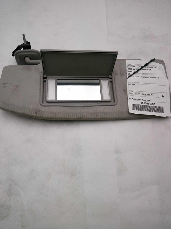 2022 Jeep Grand Cherokee White Used Sun Visor 4DR SUV OEM Part 420208