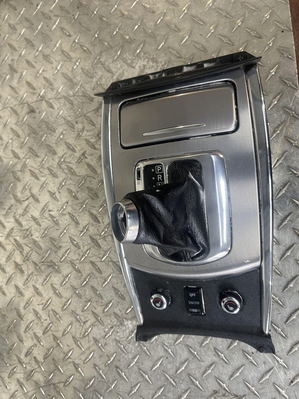 10 11 12 13 INFINITI G37 FLOOR SHIFTER BEZEL TRIM OEM