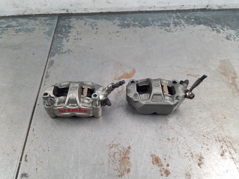 2012 Ducati 1199S Panigale Brembo Monobloc Front Calipers #1953 L2
