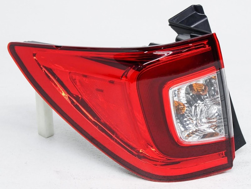 OEM Honda Pilot Left Driver Side Outer Tail Lamp 33550-TG7-A11 - 2 Lens Chips
