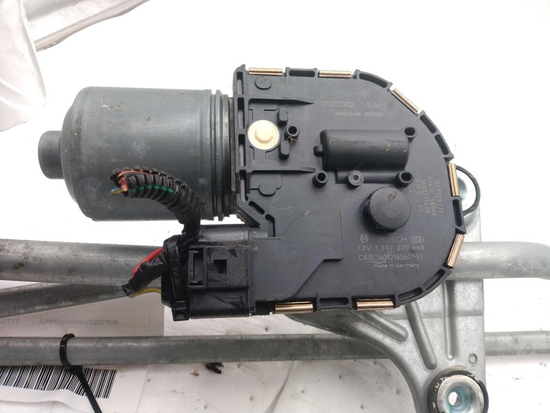 2017 Volvo XC60 Wiper Motor OEM 30753513 Silver 116K Miles Warranty