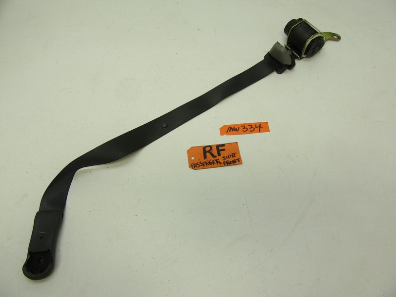 97-98 GRAND PRIX PASSENGER R RH RF RIGHT FRONT SHOULDER SEATBELT SEAT BELT CAR