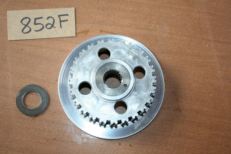 1984 Honda XL 250R Clutch Inner Hub Center 22120-KK1-000 OEM 84 C