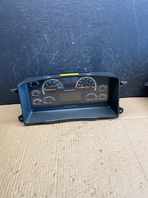 2012-2018 Volvo VNL Instrument Gauge Cluster OEM 21580323-p02 AC9540
