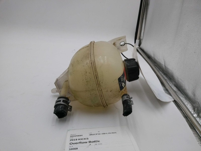 2019 Nissan KICKS Engine Coolant Reservoir OEM Silver 1.6L 106K Miles