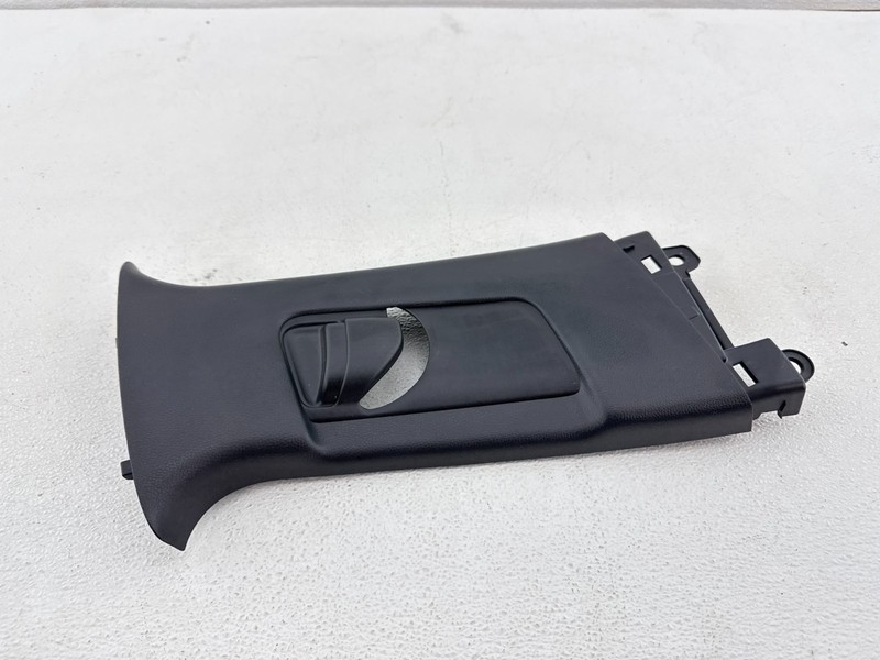19-24 TOYOTA COROLLA HATCHBACK RIGHT SIDE B PILLAR UPPER TRIM COVER PANEL OEM