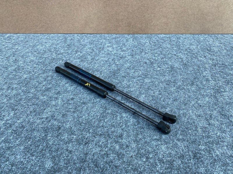 INFINITI Q60 2017-2021 OEM LEFT AND RIGHT HOOD SHOCK STRUT (PAIR). 46K