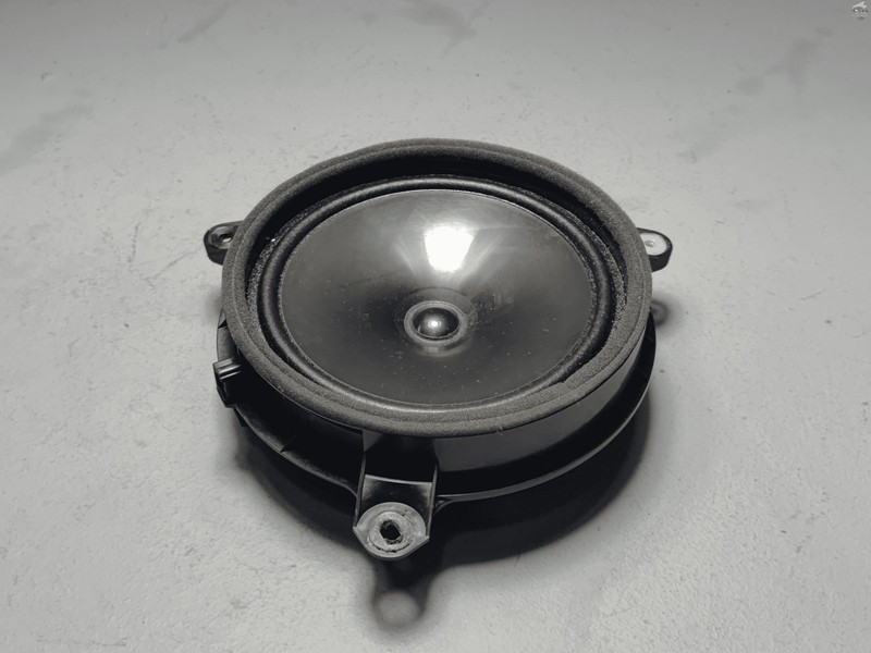 2019-2024 TOYOTA RAV4 REAR LEFT DRIVER SIDE DOOR AUDIO SOUND SPEAKER OEM