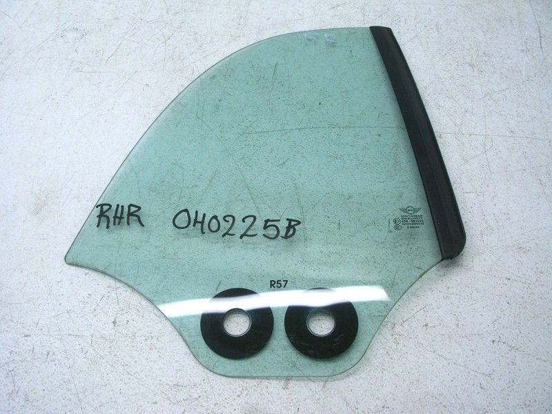 09-15 MINI COOPER S R57 CONVERTIBLE QUARTER GLASS WINDOW RIGHT REAR OEM 040225B
