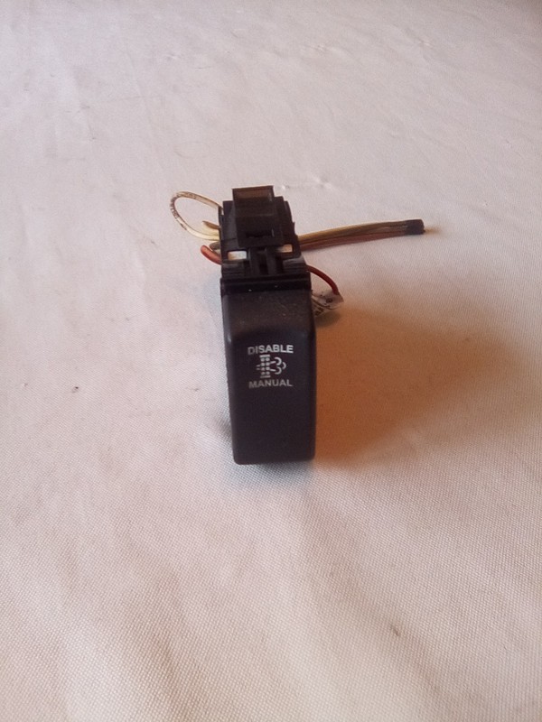 Peterbilt P27-1177-012 Disable Manual/Regen Switch W/Connector